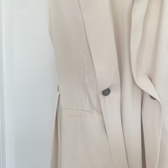 Melloday Ivory Sleeveless Blazer Vest Blouse – Size M, Belted Stretch Fit - Picture 5 of 7